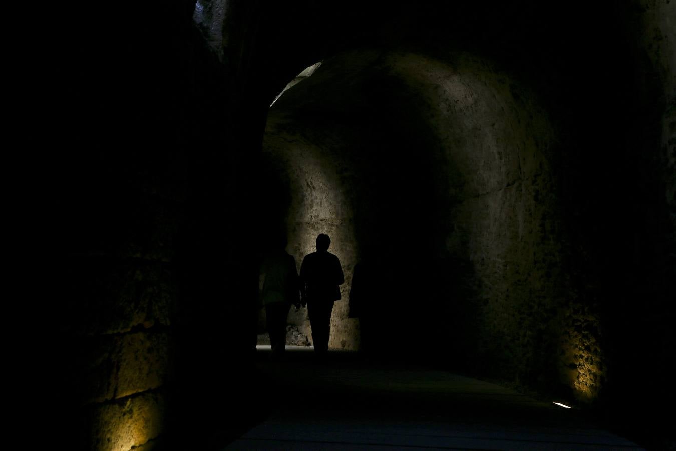 Recorrido en imágenes por el Teatro Romano de Cádiz