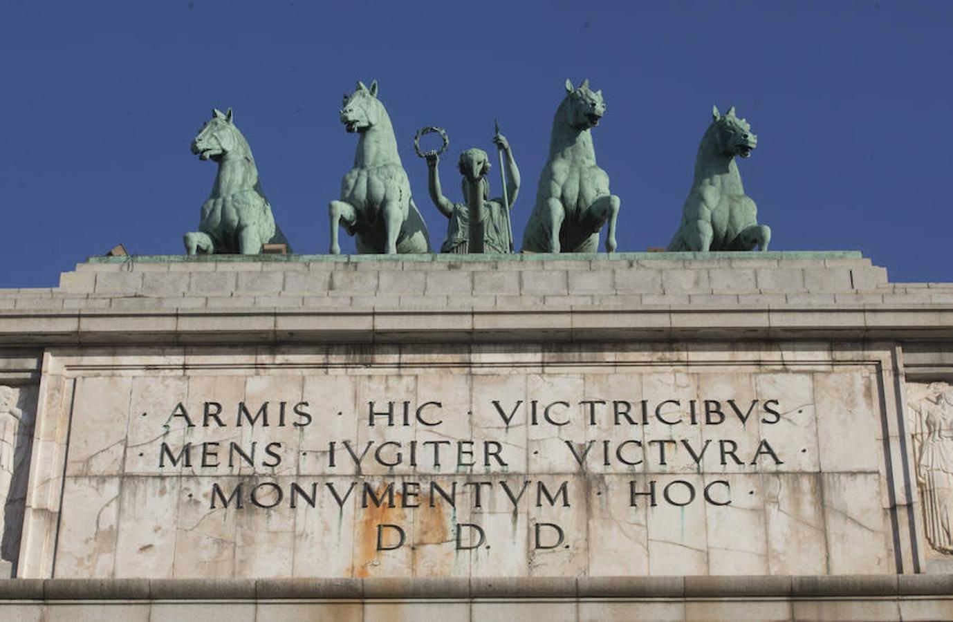 En las entrañas del Arco de la Victoria