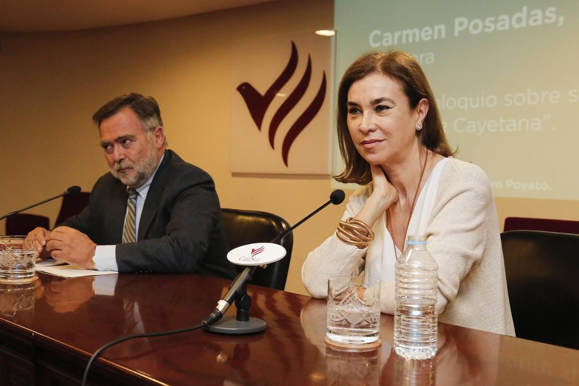 La presencia de Carmen Posadas en el Foro Cultural de ABC, en imágenes
