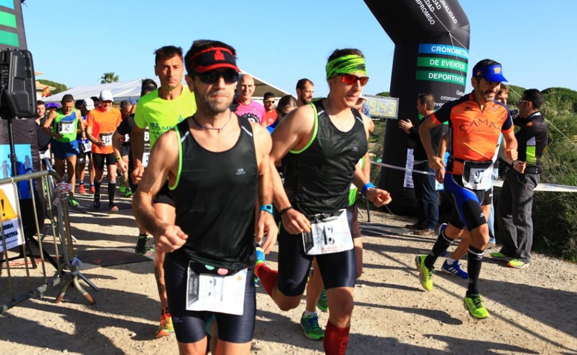 Fotos: Búscate en el Maratón Bahía de Cádiz Toruños-Algaida
