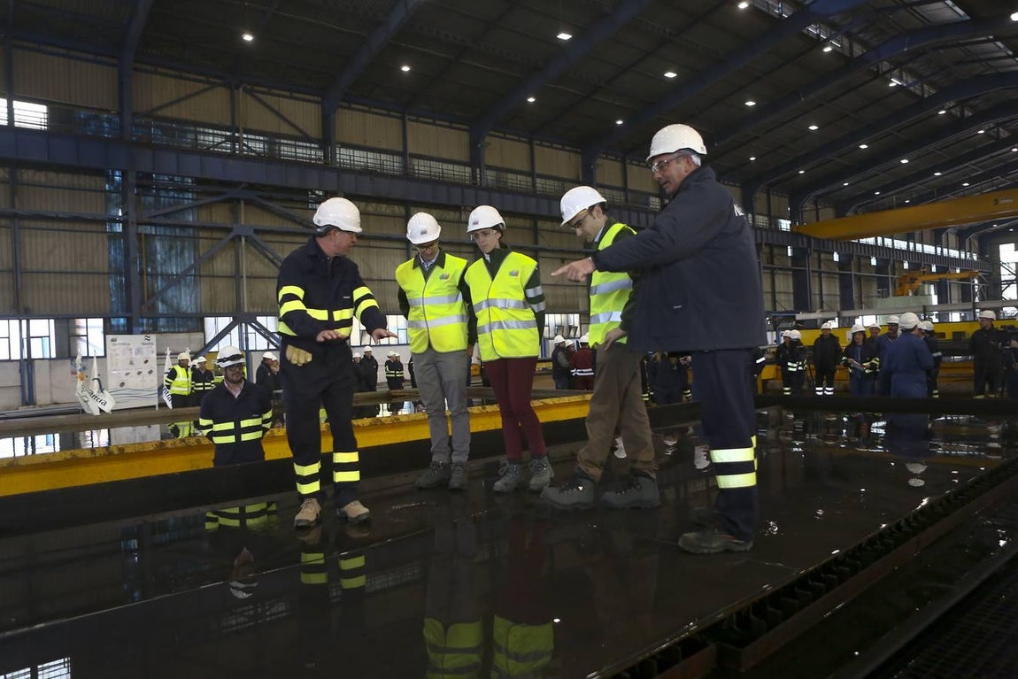 Corte de chapa en Navantia Puerto Real de la subestación &#039;East Anglia One&#039;