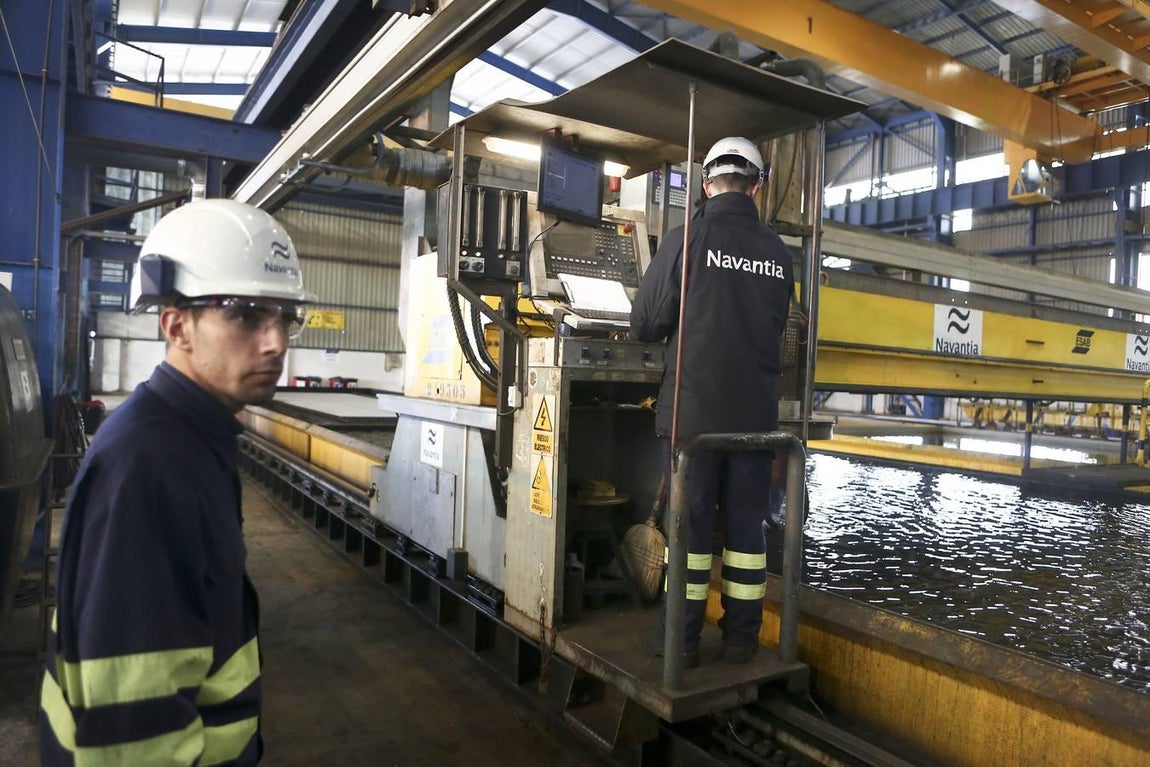 Corte de chapa en Navantia Puerto Real de la subestación &#039;East Anglia One&#039;