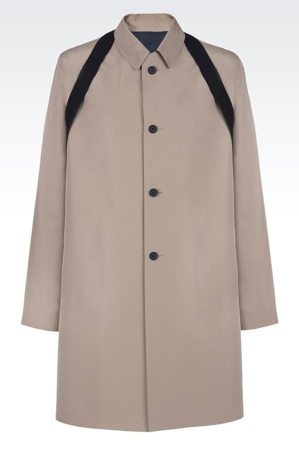 Chaqueta larga en color beige (1.150€)