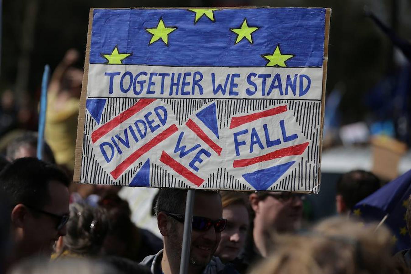 Los británicos salen a las calles para protestar contra el Brexit en el 60 aniversario de la UE