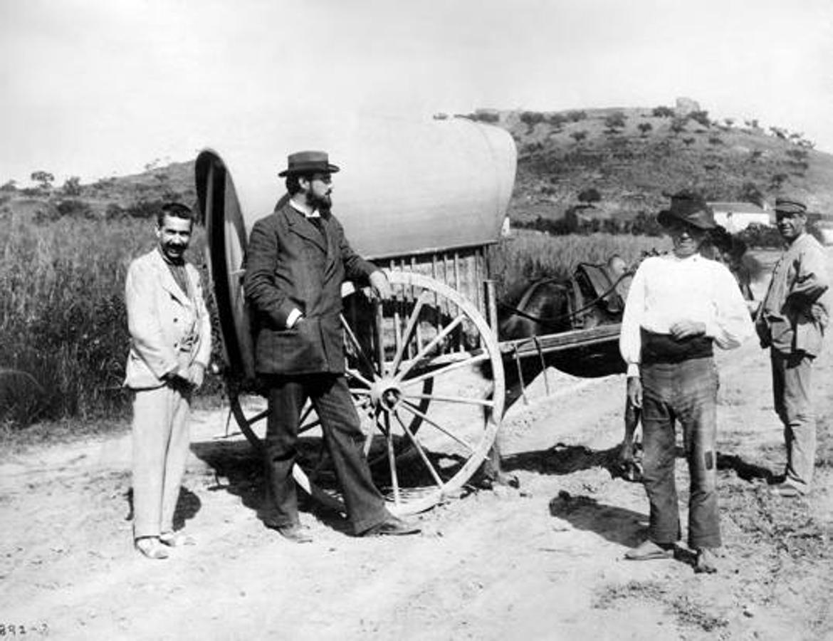 Archer Milton Huntington, siguiendo la ruta del Cid desde Burgos hasta Valencia en 1892. 