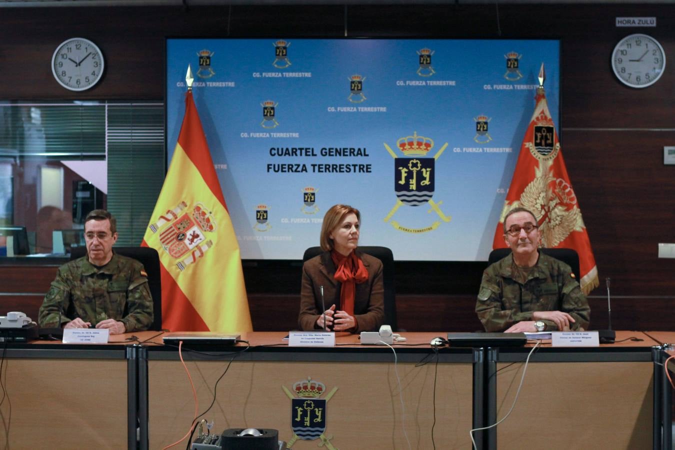 La visita de la ministra de Defensa al Cuartel General de la Fuerza Terrestre, en imágenes