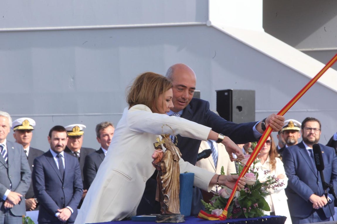 FOTOS: La ministra Cospedal preside la botadura del BAM Audaz