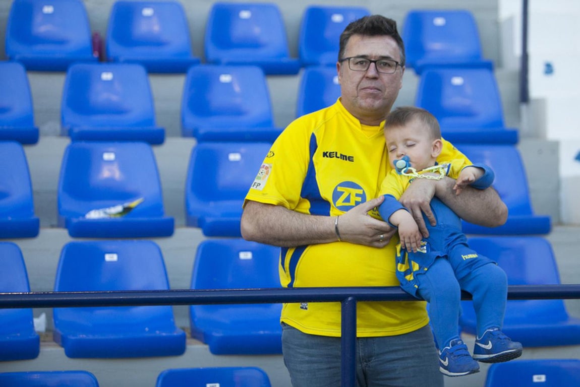 Fotos: Las imágenes del UCAM Murcia - Cádiz CF