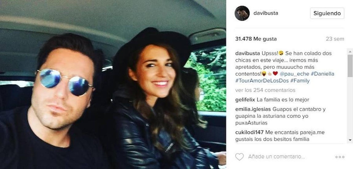 Durante la gira del nuevo álbum del cantante «Amor de los dos», Bustamante estuvo acompañado por su mujer y su hija Daniela en algunas de las ciudades a las que acudió. 