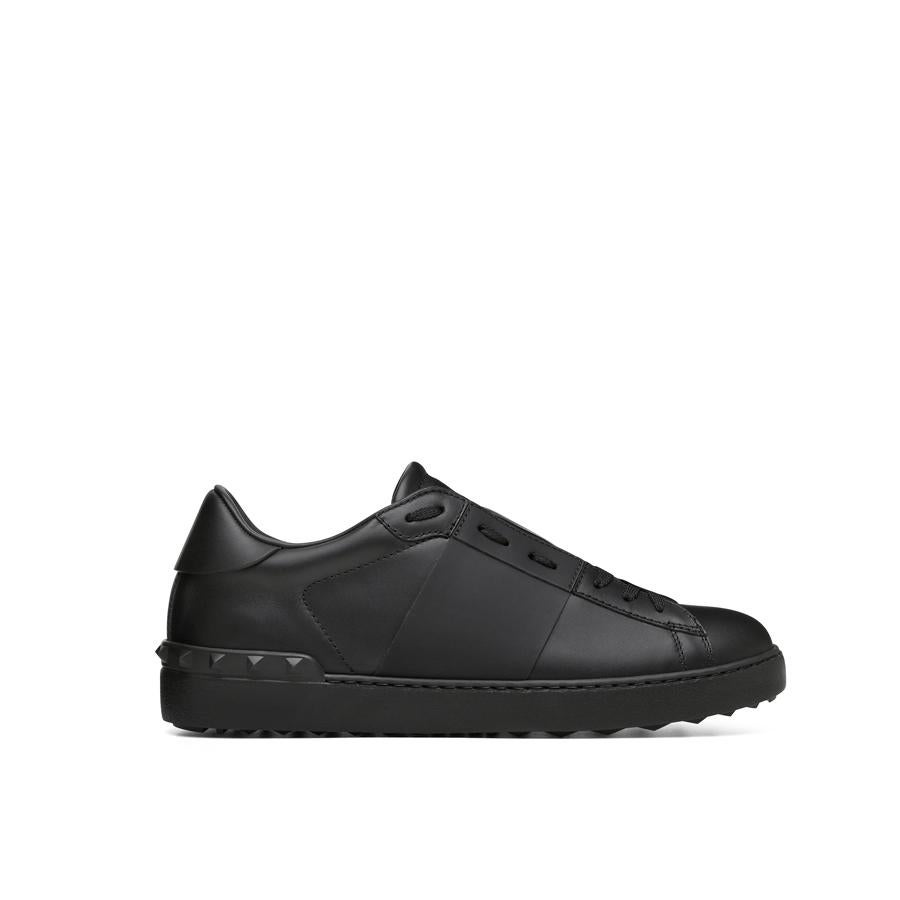 Open Lace Up (592€)