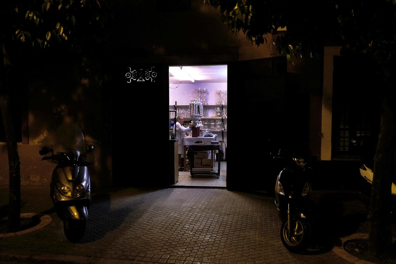 Los preparativos de la Semana Santa vistos por el jefe de Fotografía de ABC de Sevilla y Premio Mingote