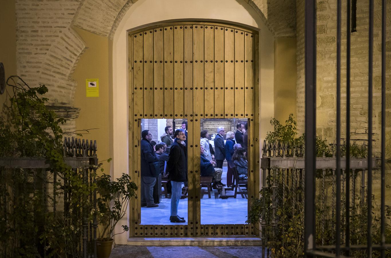 Los preparativos de la Semana Santa vistos por el jefe de Fotografía de ABC de Sevilla y Premio Mingote