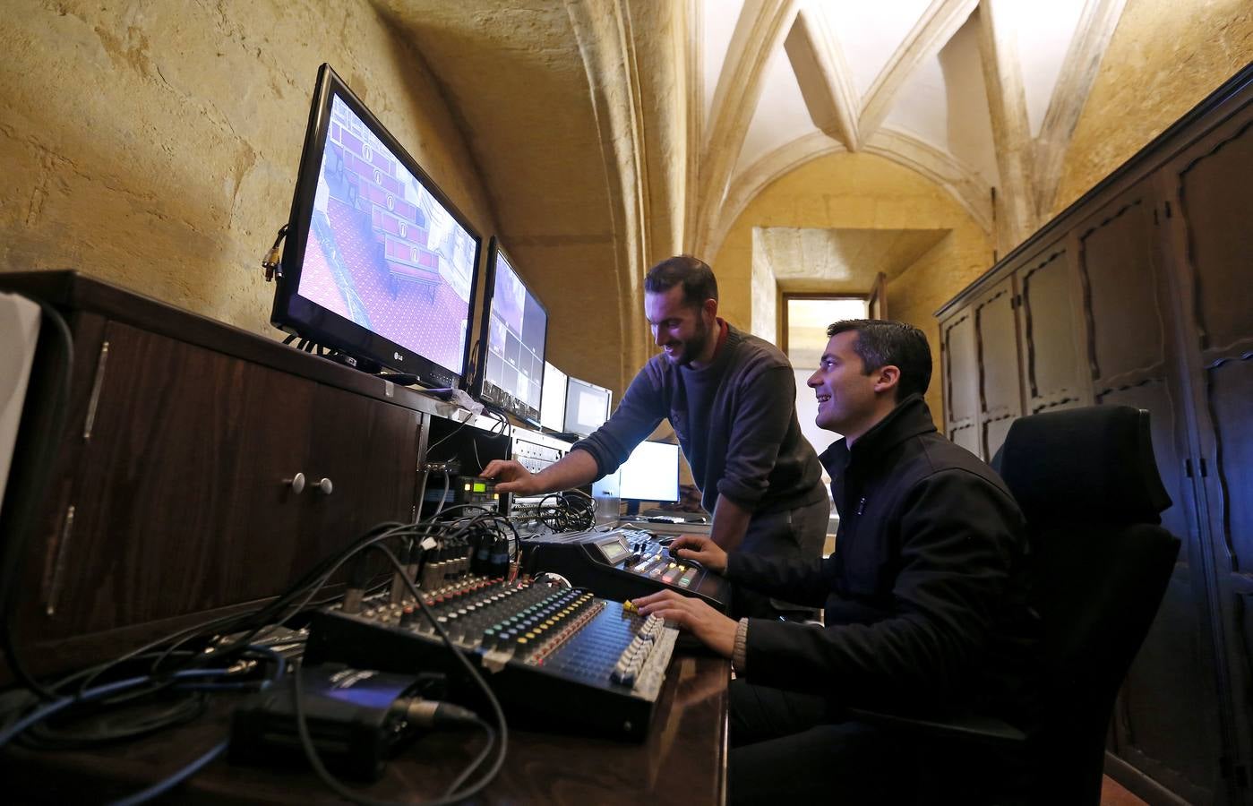 En imágenes, cómo son los preparativos de la Semana Santa de Córdoba 2017