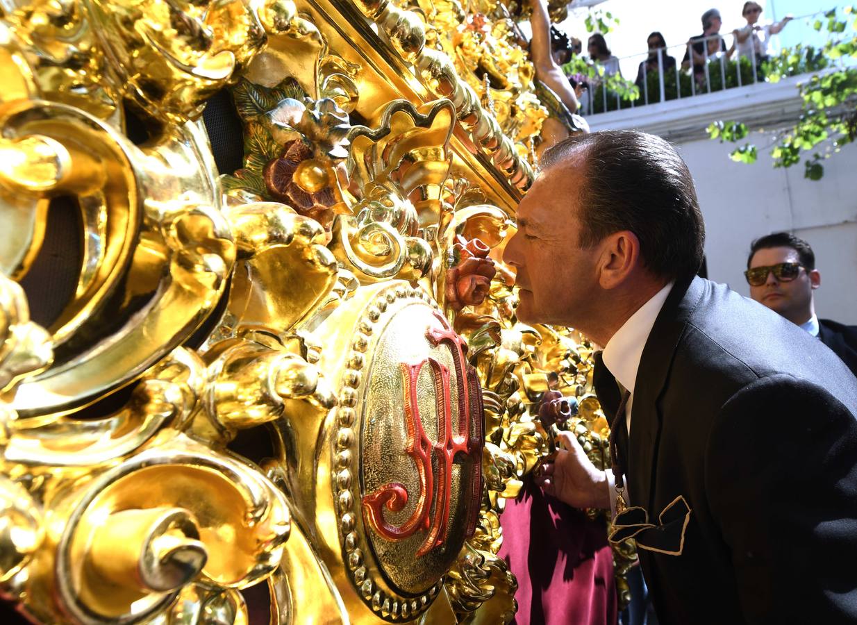 Las fotos de La Paz el Domingo de Ramos de la Semana Santa de Sevilla 2017