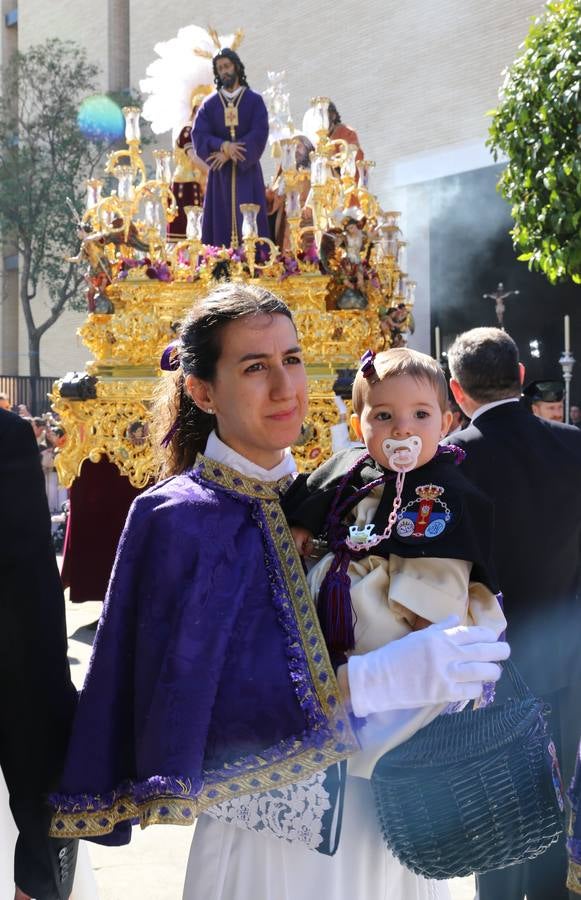 Las fotos del Polígono San Pablo el Lunes Santo