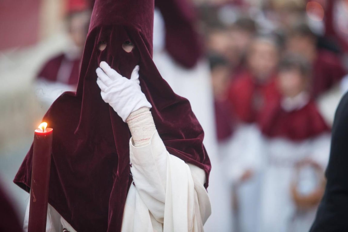 Las fotos de la hermandad de la Vera Cruz el Lunes Santo de la Semana Santa de Córdoba 2017