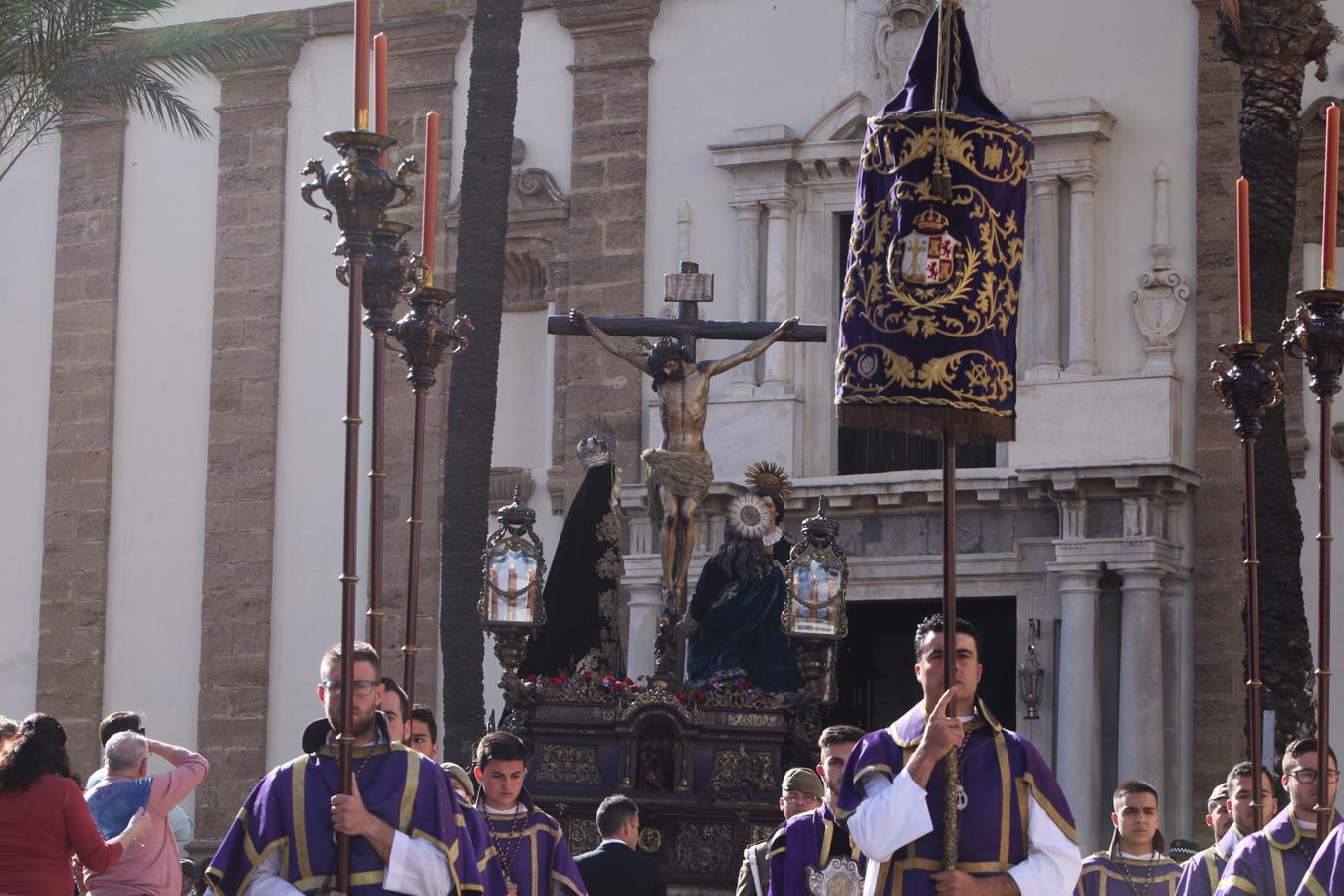 El Martes Santo en Cádiz, en imágenes