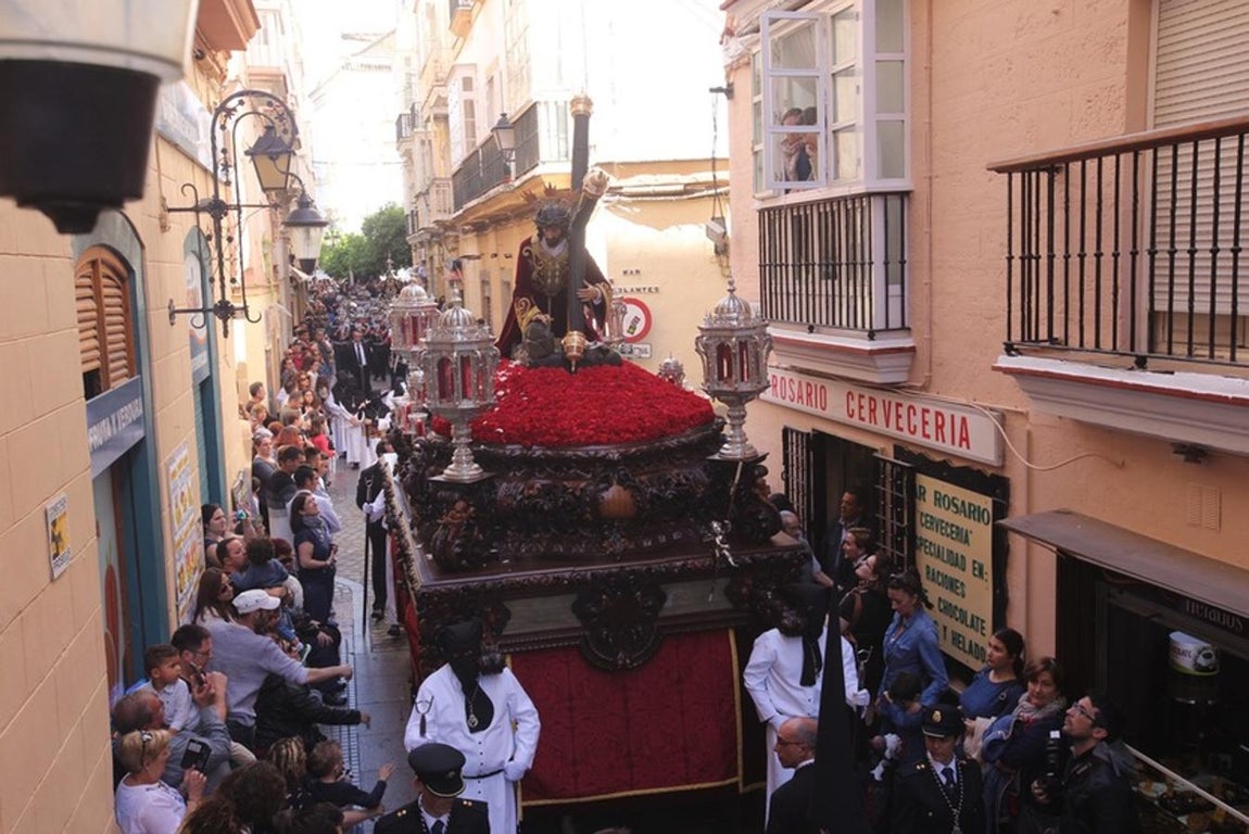 El Caído en la Semana Santa de Cádiz 2017