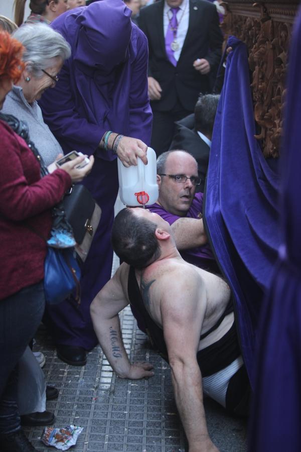 El Martes Santo en Cádiz, en imágenes