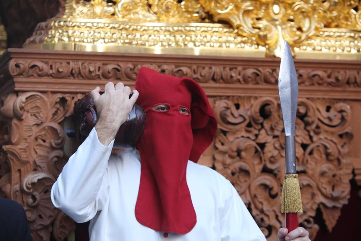 El Martes Santo en Cádiz, en imágenes