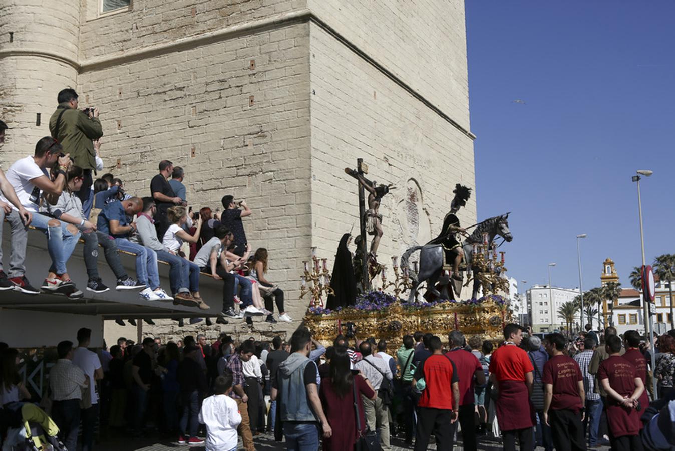 Fervor y recogimiento en un Miércoles Santo de grandes misterios