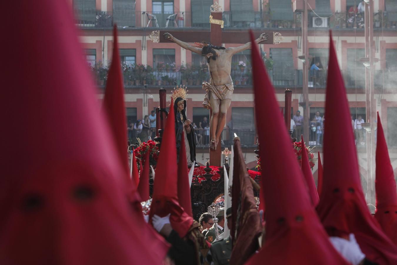 Las fotos de la Caridad del Jueves Santo de la Semana Santa de Córdoba de 2017