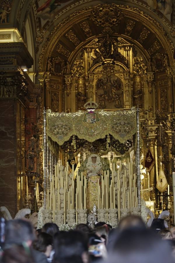 Visita a los templos del Silencio, el Gran Poder y la Macarena