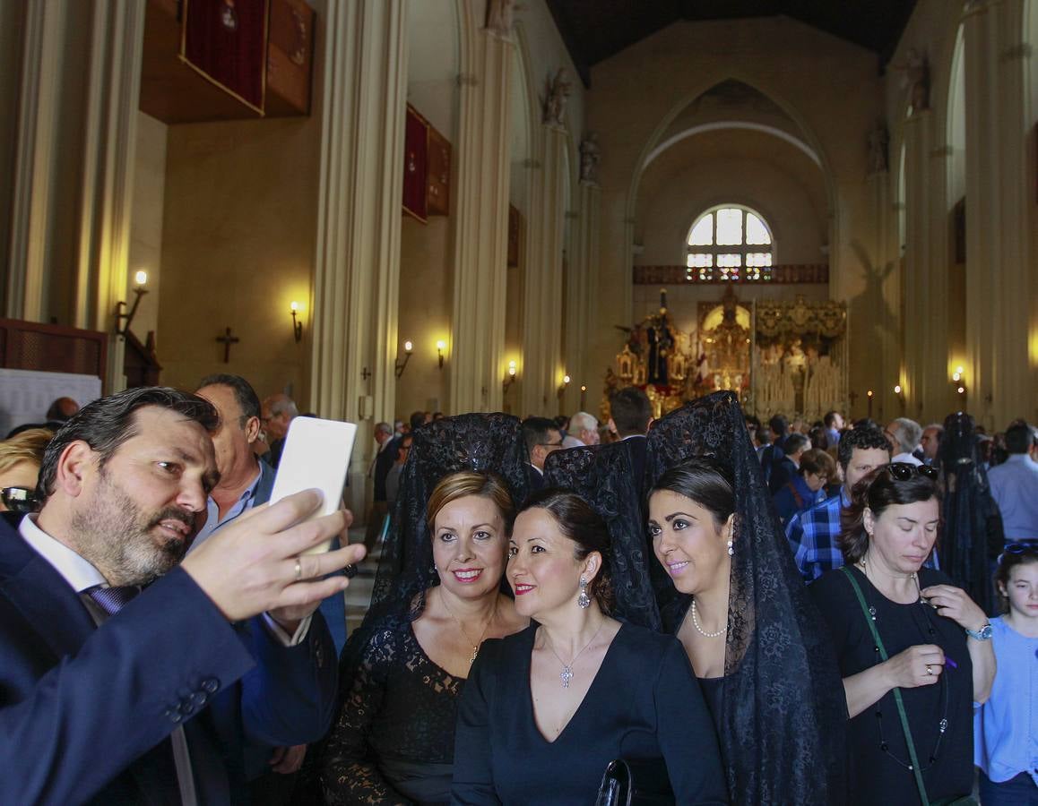 Visita a los templos del Calvario, la Esperanza de Triana y los Gitanos