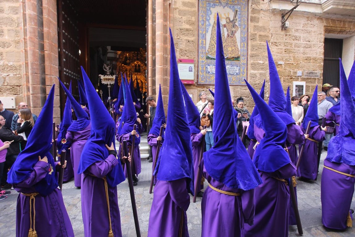 Galería de imágenes: Afligidos