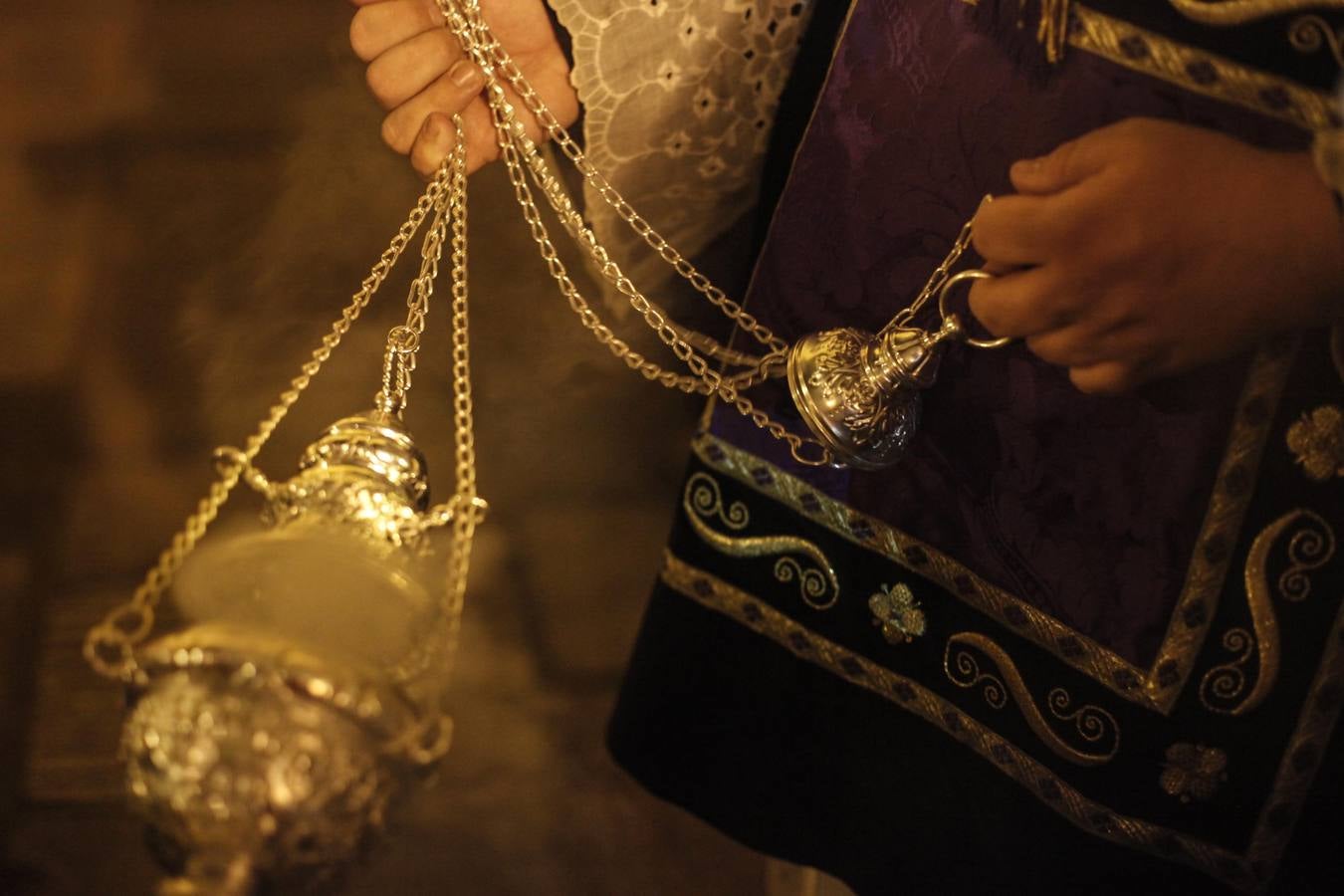 Las fotos de la hermandad de la Buena Muerte el Viernes Santo de la Semana Santa de Córdoba 2017