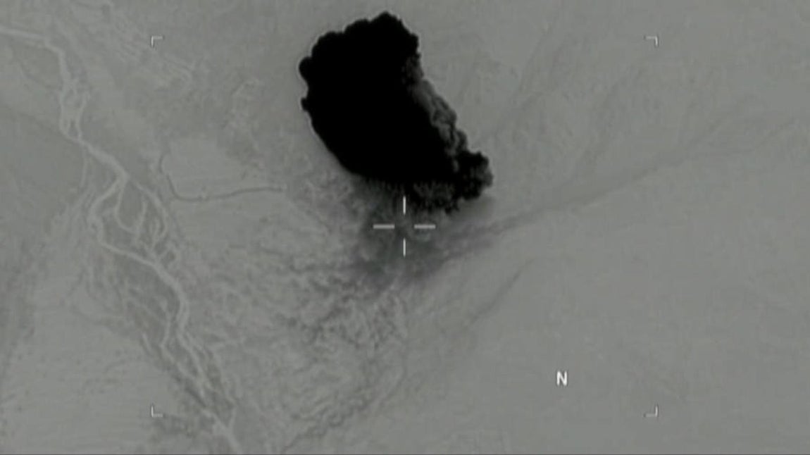 El comandante de las fuerzas de Estados Unidos en Afganistán, John Nicholson, ha defendido este viernes que la GBU-43 era «el arma adecuada para el objetivo adecuado». 