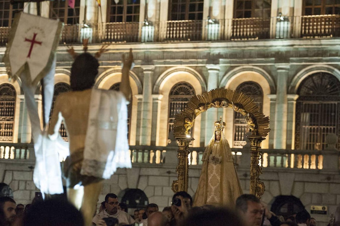 Sábado Santo, en imágenes