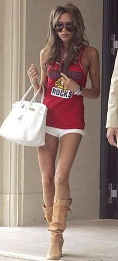 2004. A sus 43 años, Victoria puede presumir de haber sido cantante, estilista, bailarina, modelo, diseñadora y empresaria