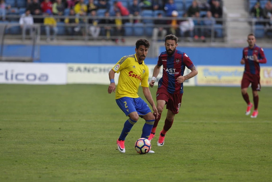 Fotos: Las imágenes del Cádiz 1-1 Levante