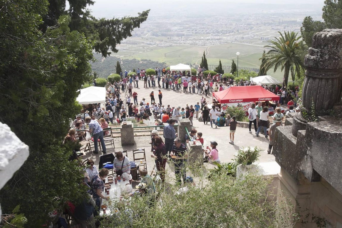Galería fotográfica de las tradicionales habas de las Ermitas