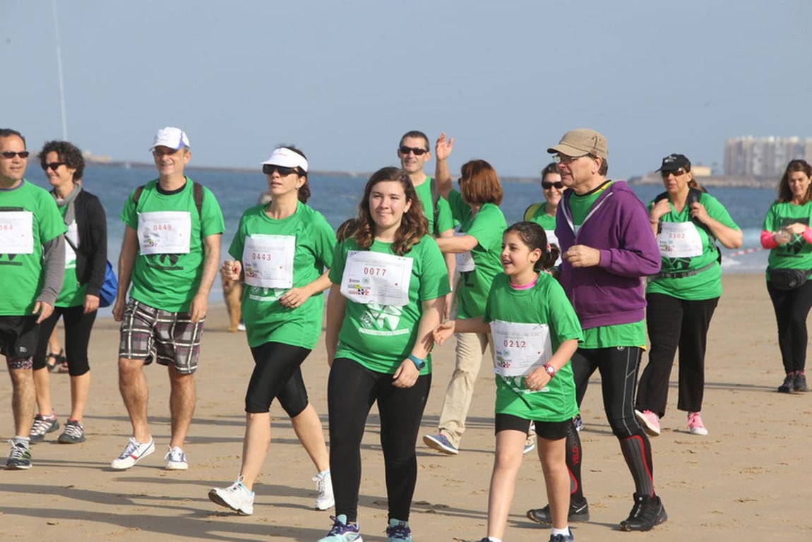 Búscate en la I Carrera solidaria por el pueblo Sirio en Cádiz