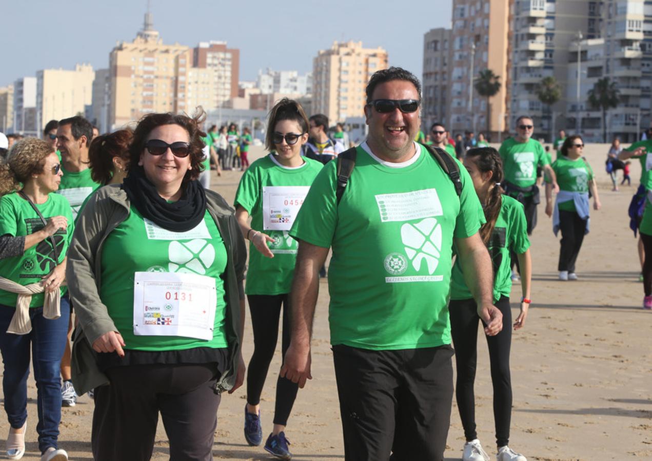 Búscate en la I Carrera solidaria por el pueblo Sirio en Cádiz