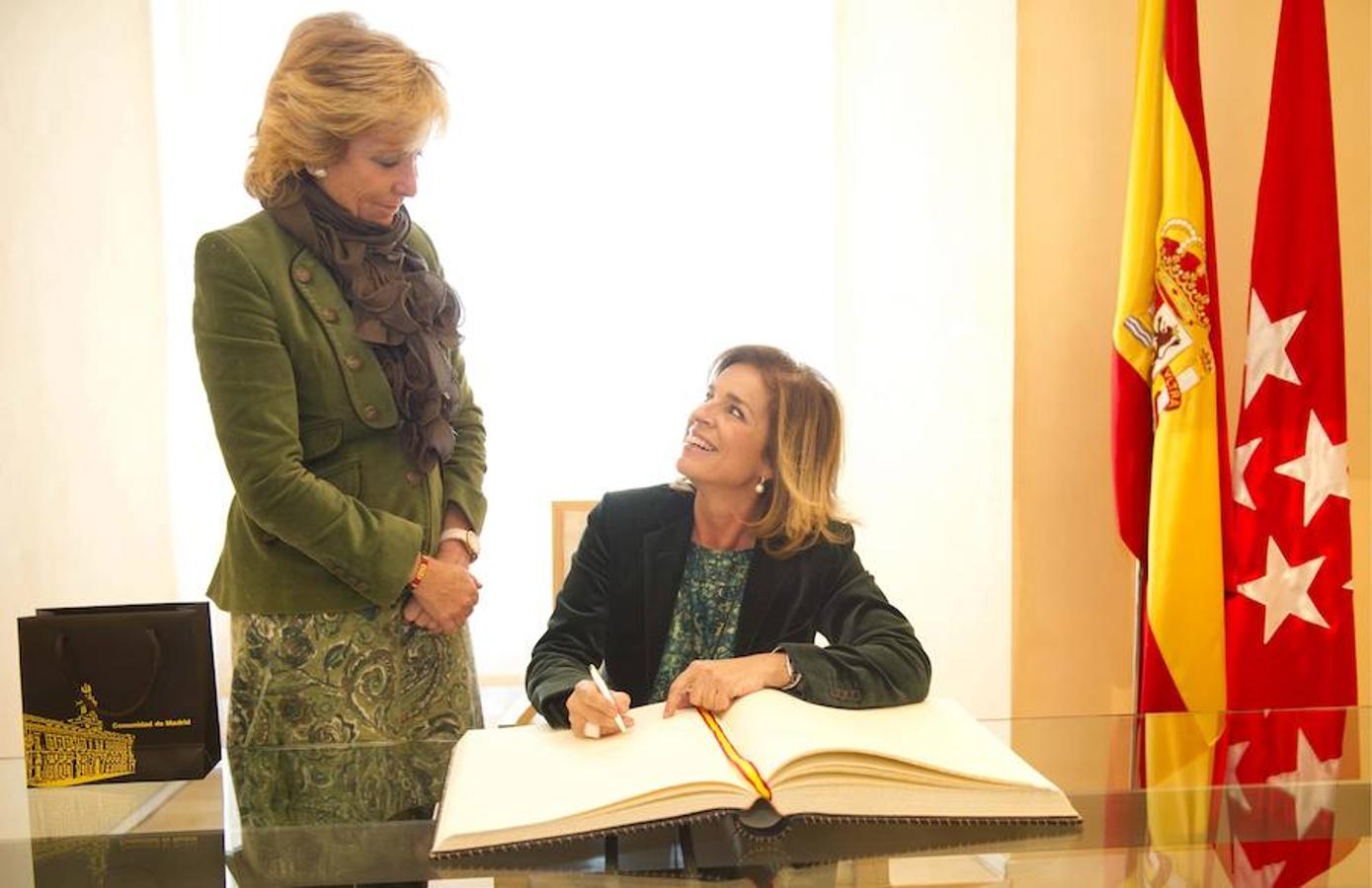 La vida política de Esperanza Aguirre, en imágenes. 