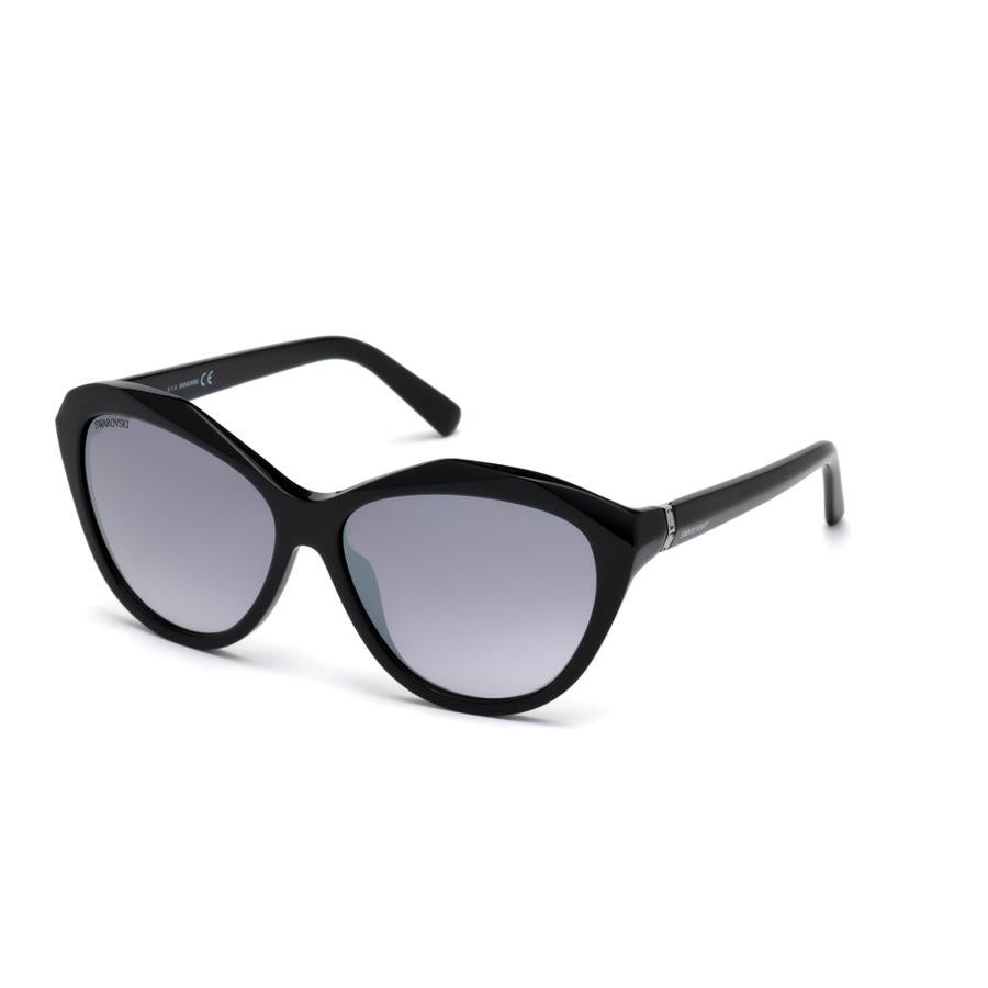 Gafas de sol modelo 'Black' (149€)
