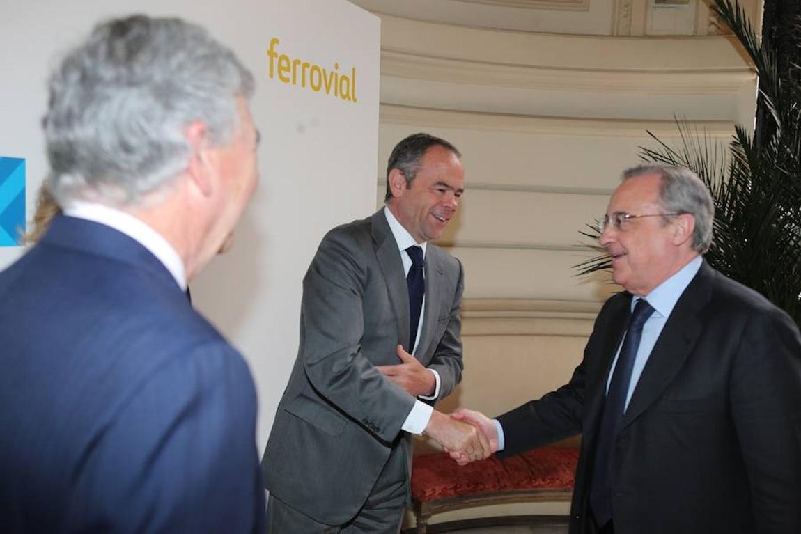 Los invitados al Foro ABC, en el que ha intervenido el ministro de Fomento, Íñigo de la Serna. 