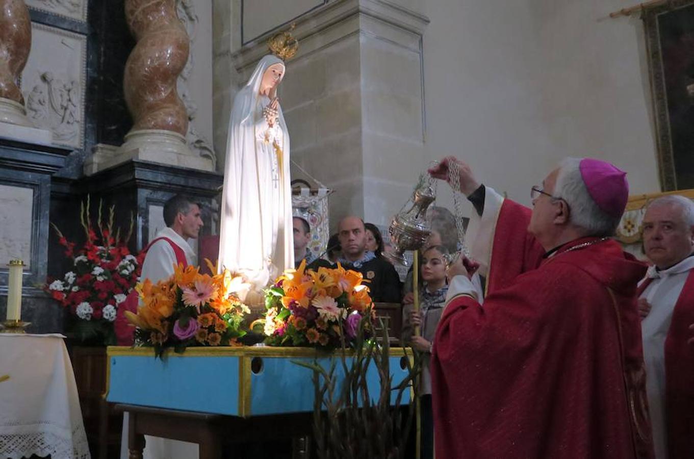 La lluvia marca la romería de la Santa Faz