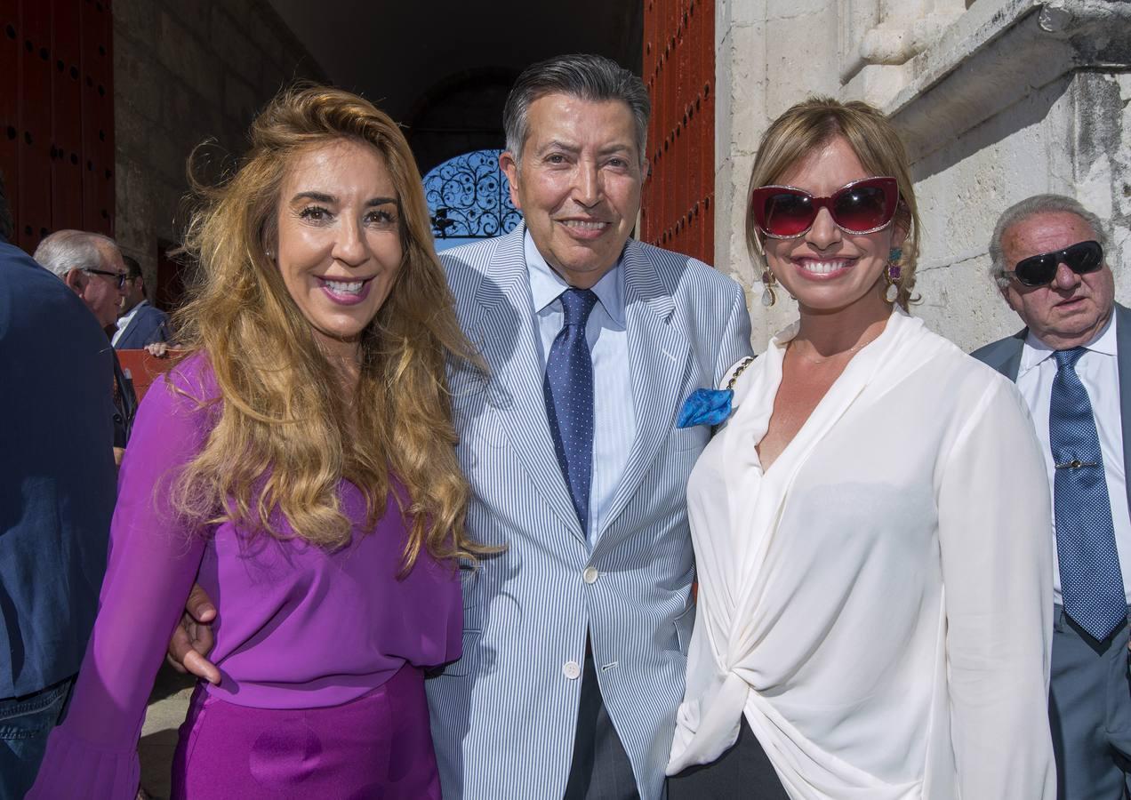 María Tejerina, Enrique de Miguel y Victoria Palacios