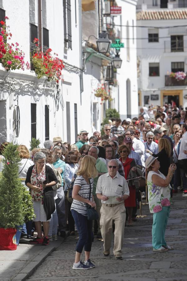 Un sábado de colas en los Patios de Córdoba de 2017