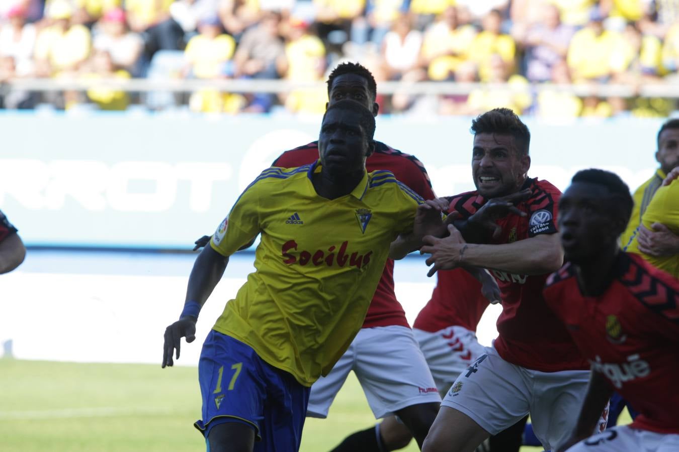 El Cádiz CF-Nàstic, en imágenes