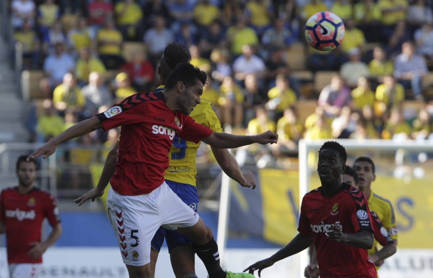 El Cádiz CF-Nàstic, en imágenes