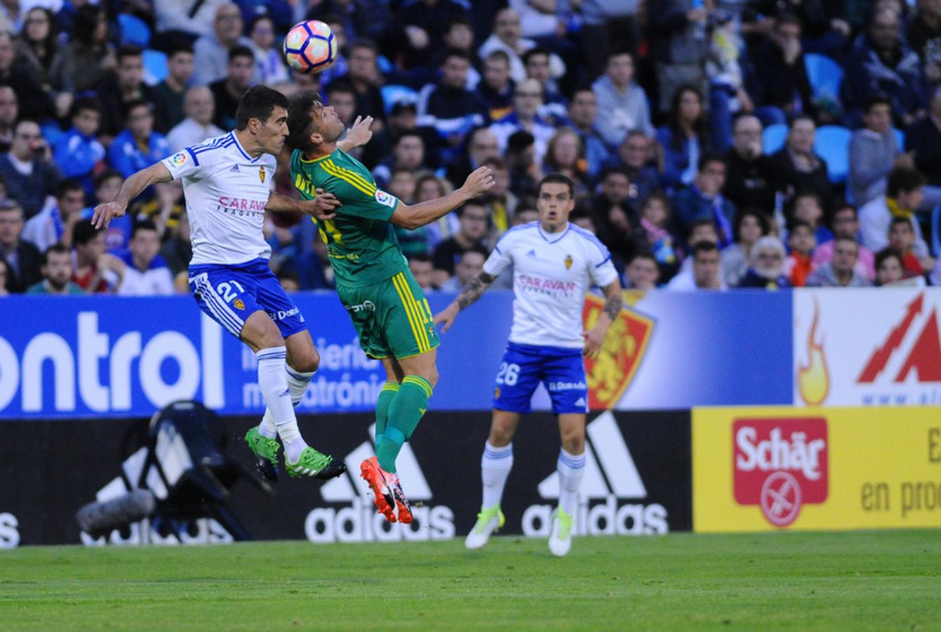 Fotos: Las imágenes del partido Real Zaragoza - Cádiz CF