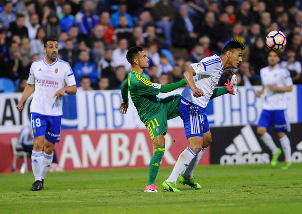 Fotos: Las imágenes del partido Real Zaragoza - Cádiz CF