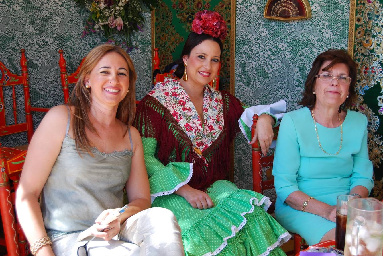 Sábado de volantes y mucho calor en la Feria de Dos Hermanas