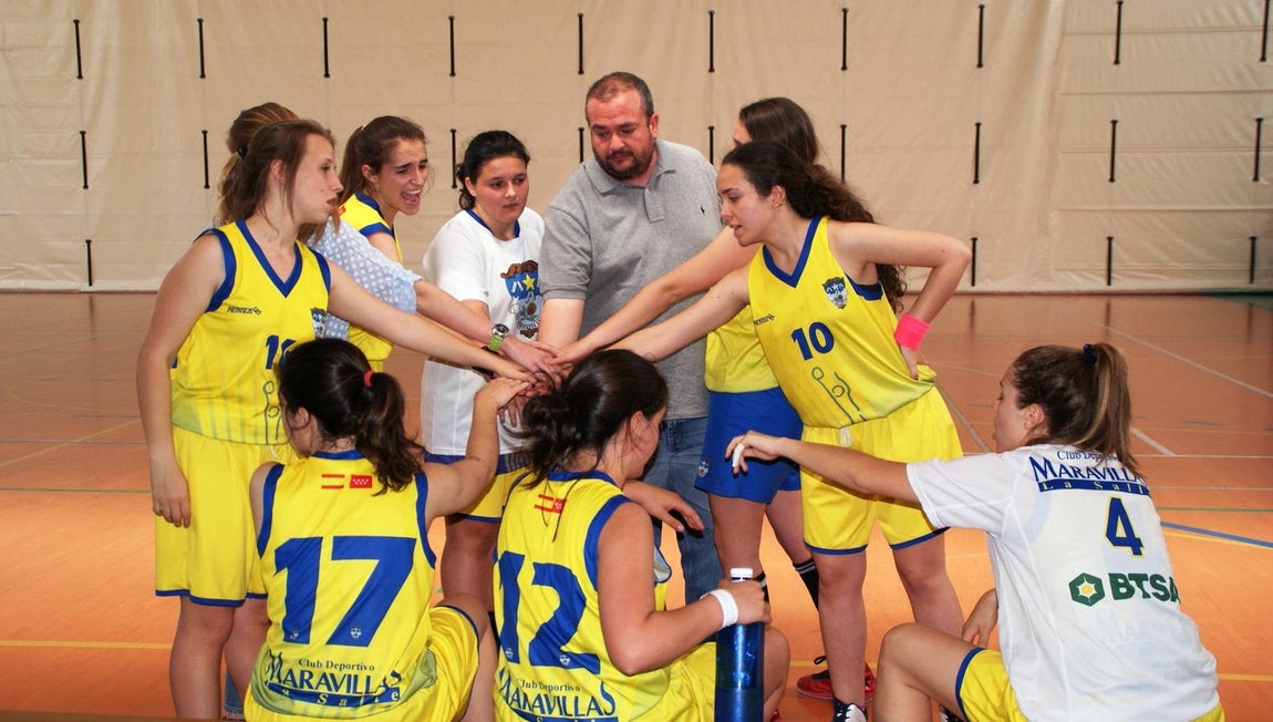 En imágenes: Los dos últimos partidos de la liga de baloncesto; Mater vs BVM Irlandesas y Calasancio vs Nuestra Señora de las Maravillas