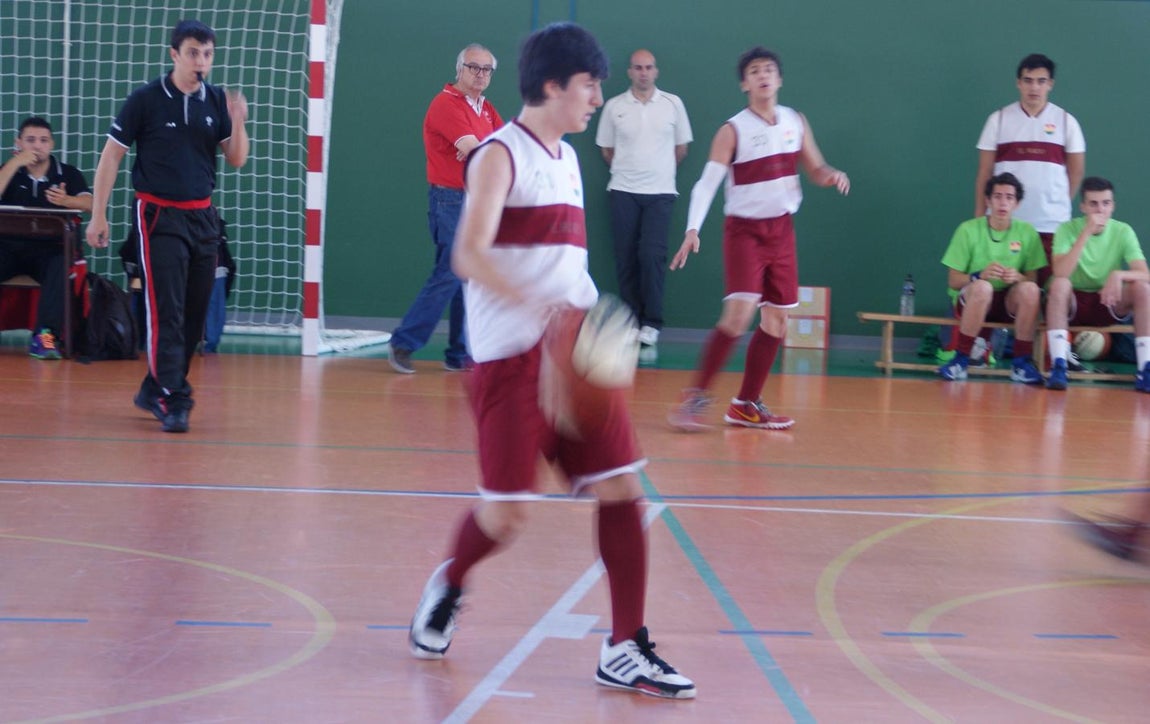 En imágenes: Los dos últimos partidos de la liga de baloncesto; Claret A vs El Prado y Safa vs Santa María del Yermo